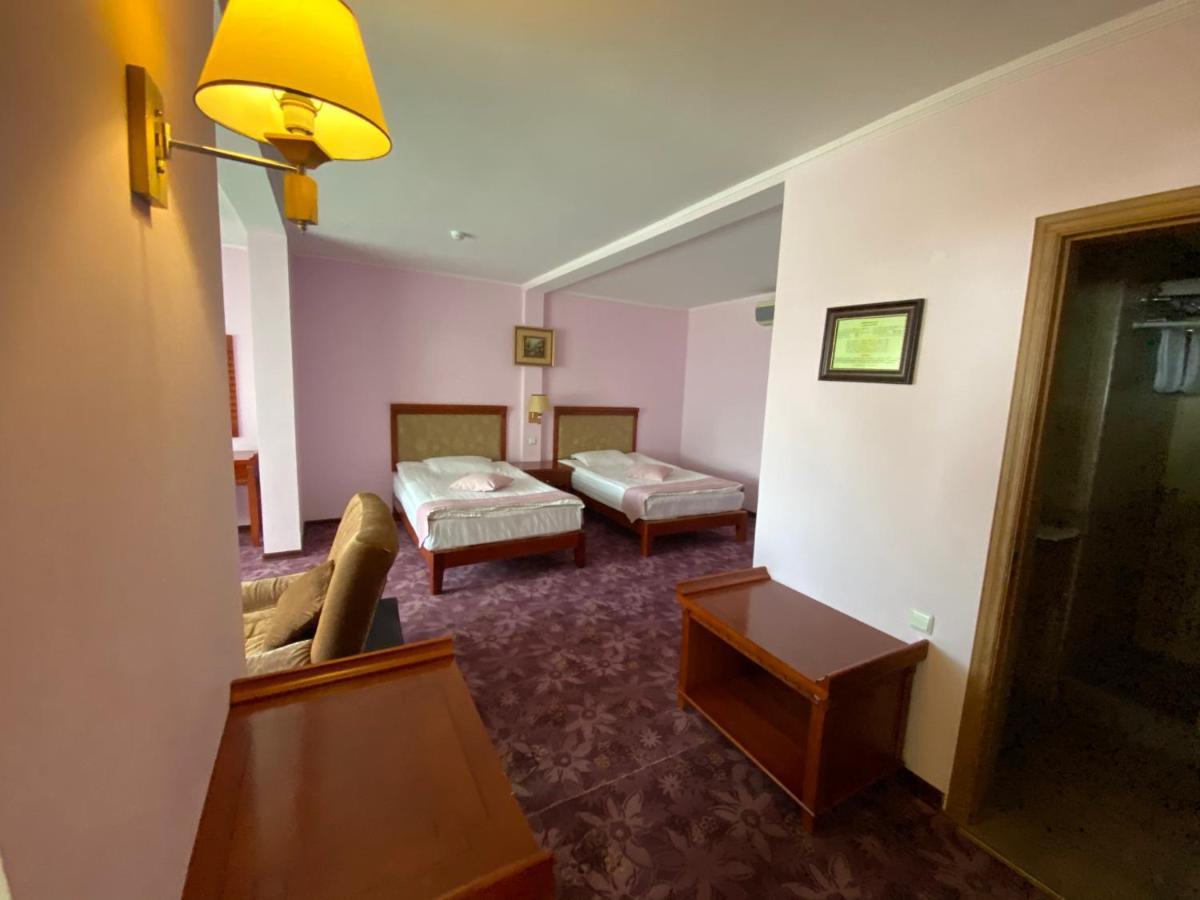 Morelux Boutique Hotel Qapsjaghaj Exteriör bild